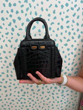 Load image into Gallery viewer, Bene - Black Gator Mini Nott Handbag