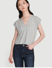 Load image into Gallery viewer, Frame -  Gris Heather Le Mid Rise V Neck Tee
