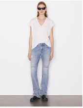 Load image into Gallery viewer, Frame -  Blanc Le Mid Rise V Neck Tee